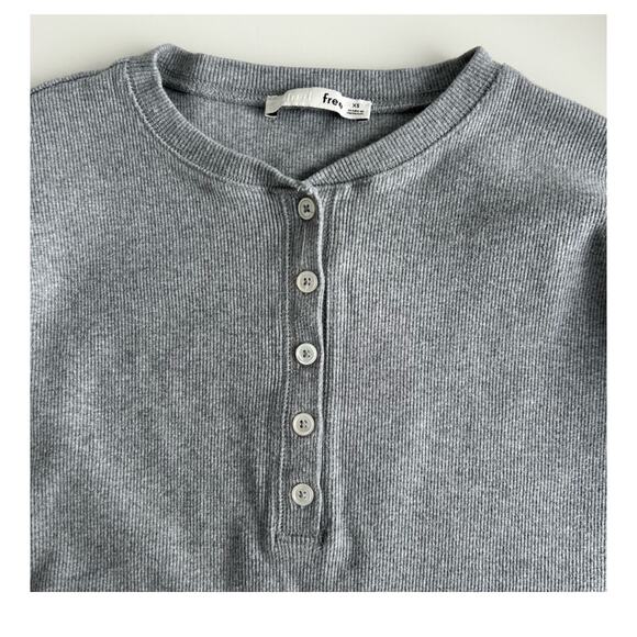 Aritzia Wilfred Free ribbed crop sweater, size XS, fits XS/S - Picture 7 of 8